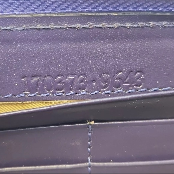 Gucci Limited Edition Purple Patent Guccissima with Bamboo Charm - Picture 5 of 8